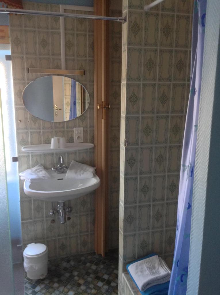 Hotel Restaurant Zum Schnogaloch - 화장실