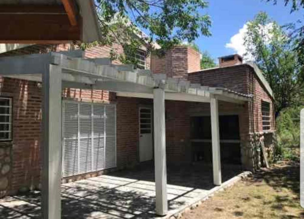 La Lechuza, casa amplia para 2 familias photo 2