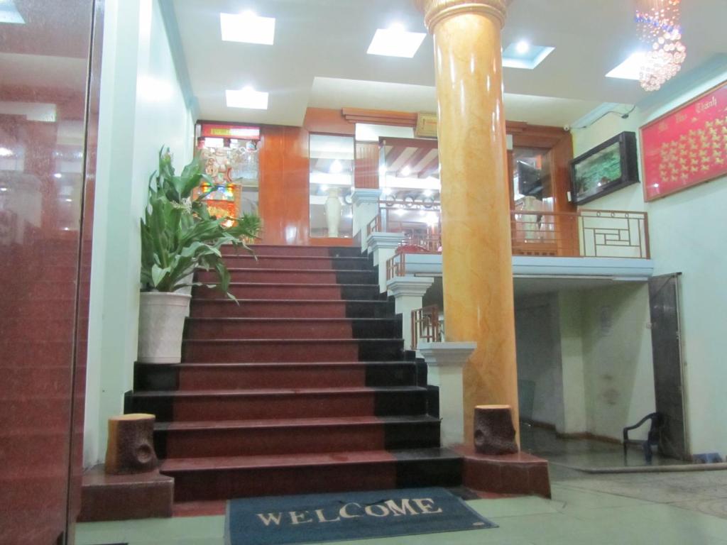 Khách sạn Đông Dương