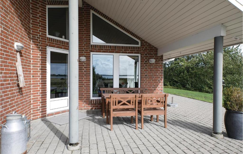Nice Home In Hadsund With 2 Bedrooms, Sauna And Wifi photo 4
