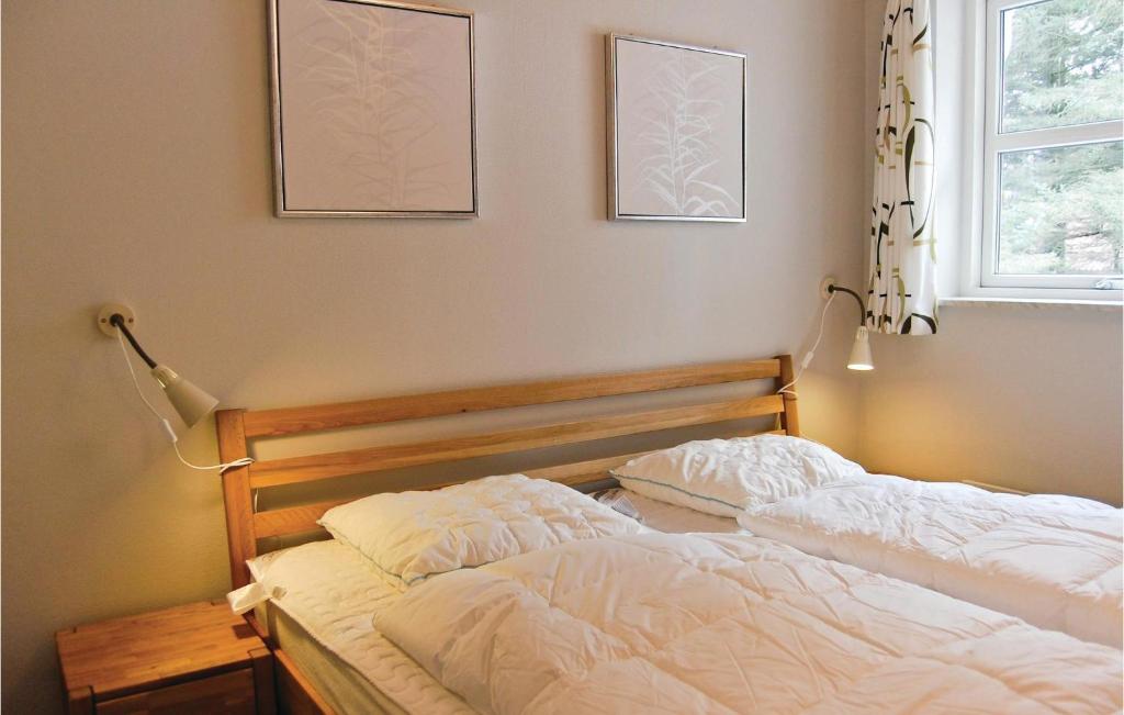 Nice Home In Thisted With 3 Bedrooms, Sauna And Wifi photo 2