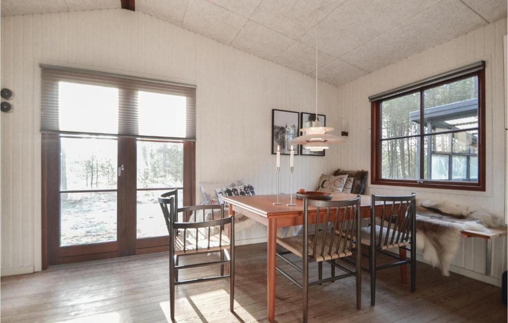 Awesome Home In Rm With 3 Bedrooms And Wifi photo 1