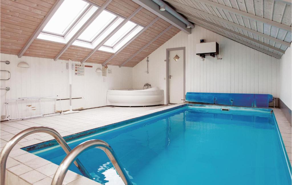 Nice Home In Rrvig With Sauna, Internet And Private Swimming Pool photo 4