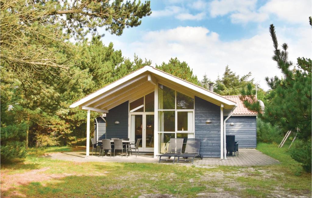 Awesome Home In Ringkbing With 4 Bedrooms, Sauna And Wifi