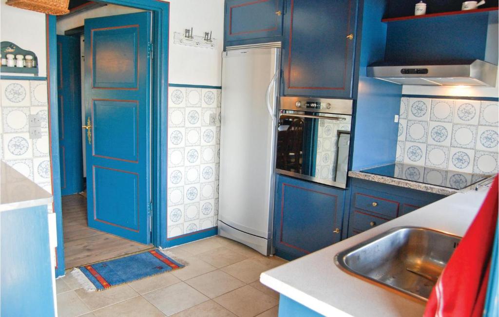 Stunning Home In Hvide Sande With 3 Bedrooms, Wifi And Outdoor Swimming Pool photo 1