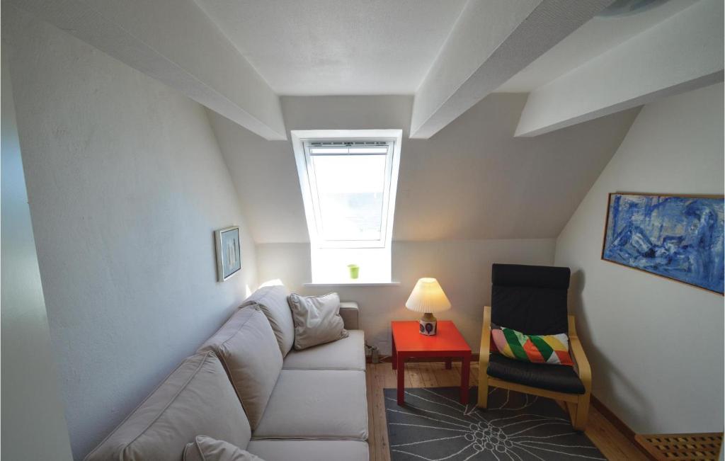 Stunning Apartment In Rdvig Stevns With 3 Bedrooms And Wifi photo 3