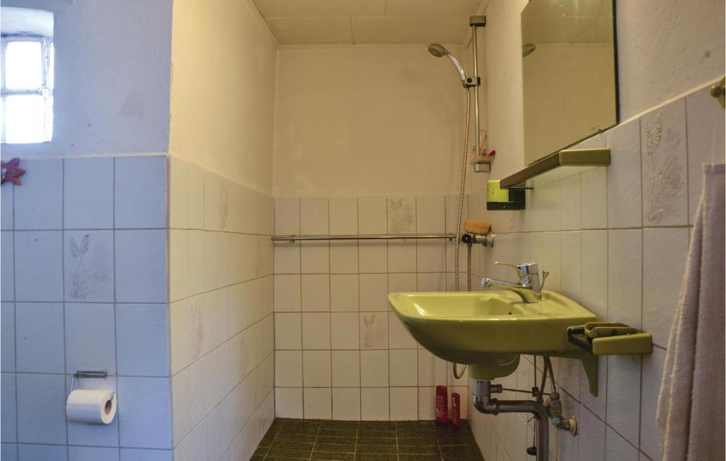 Amazing Home In Kirke Eskilstrup With 3 Bedrooms And Wifi photo 1