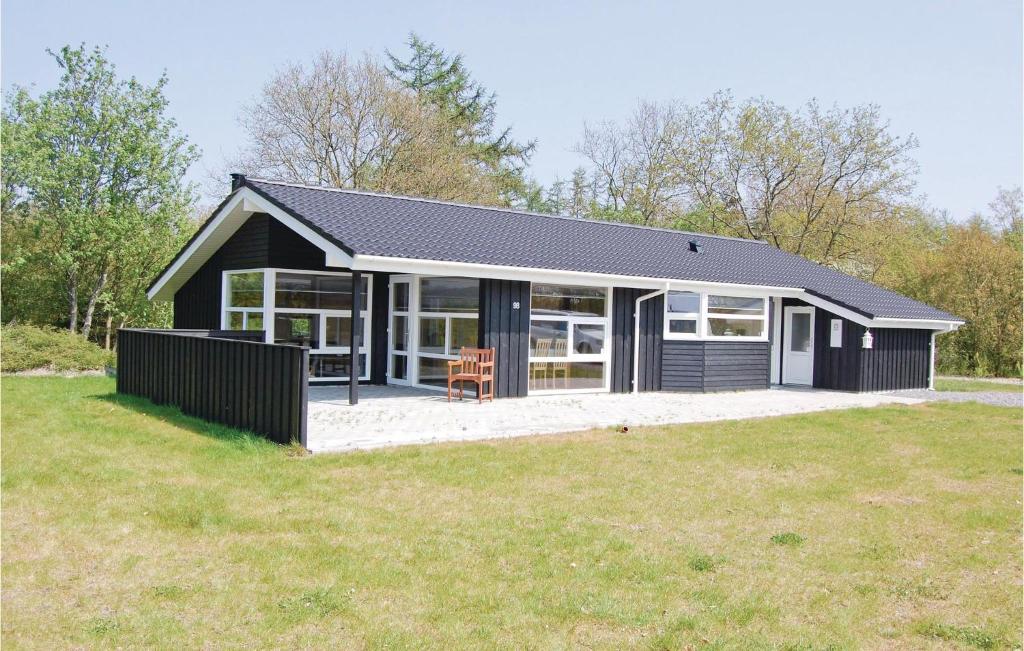 Nice Home In Hovborg With 3 Bedrooms, Sauna And Wifi photo 1