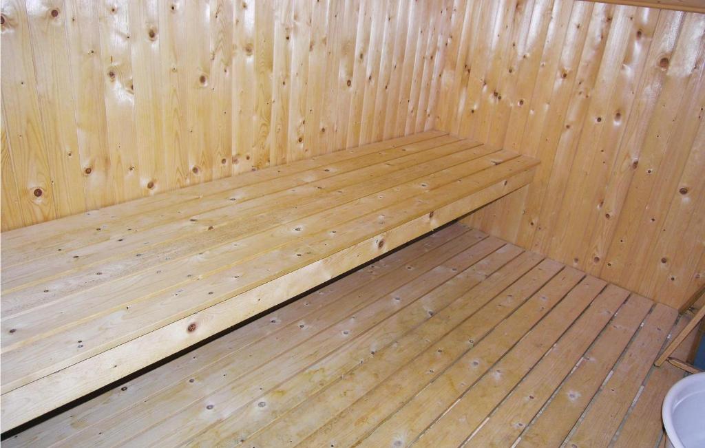 Amazing Home In Frstrup With 3 Bedrooms And Sauna photo 2
