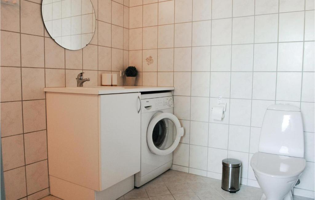 Amazing Apartment In Hvide Sande With 2 Bedrooms And Sauna photo 1