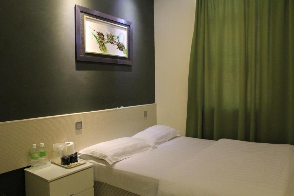 Putra One Avenue Hotel photo 1