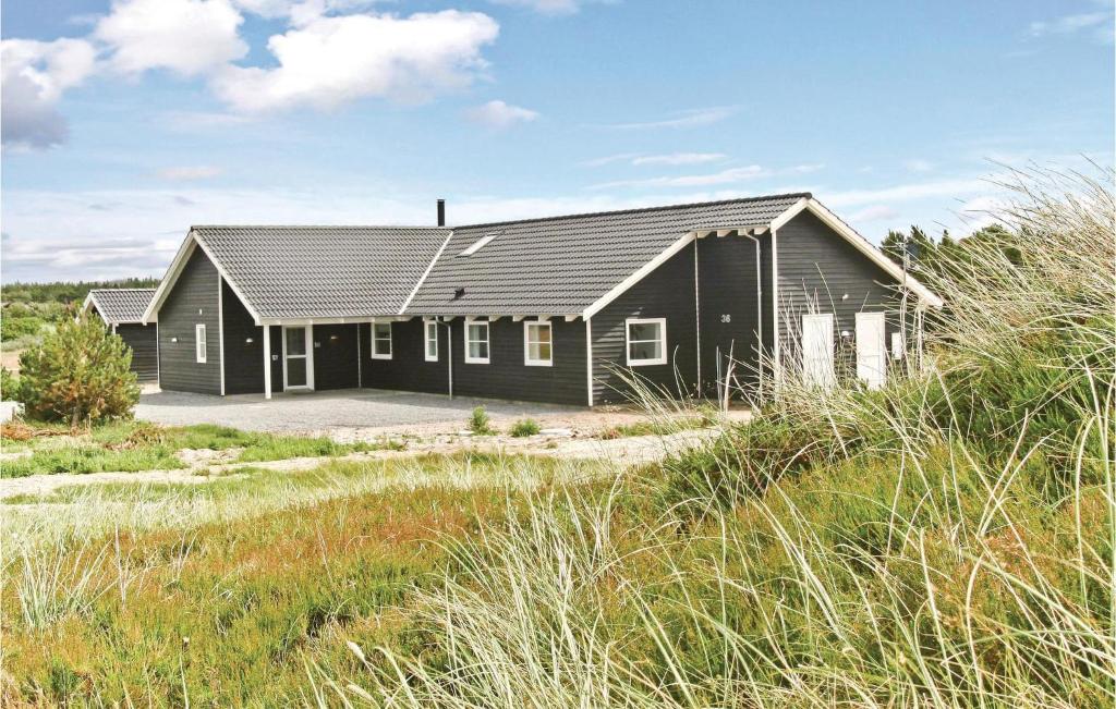Amazing Home In Vejers Strand With 11 Bedrooms, Sauna And Indoor Swimming Pool