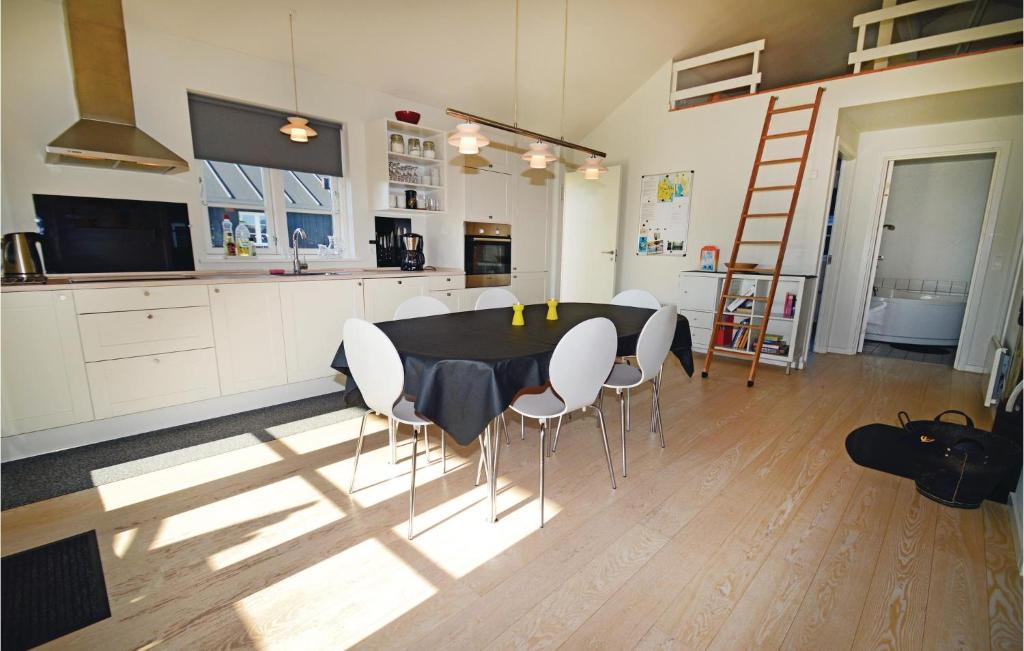Stunning Home In Nysted With 3 Bedrooms, Sauna And Wifi photo 4