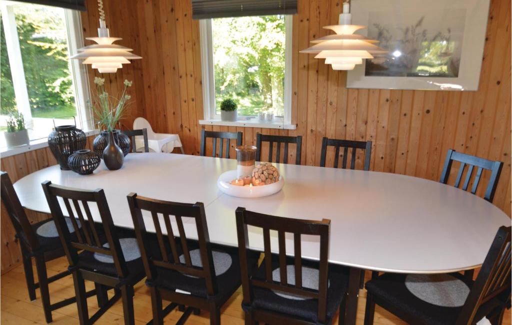 Nice Home In Fars With 3 Bedrooms And Wifi photo 3