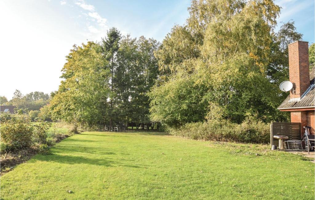 Awesome Home In Tranekr With 4 Bedrooms, Sauna And Wifi photo 4