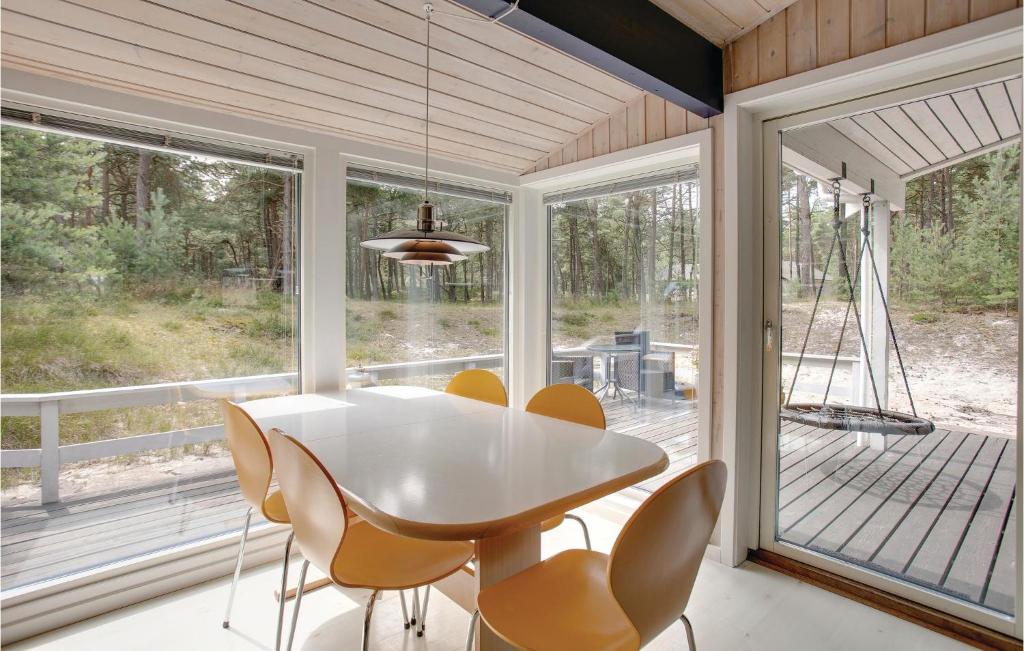 Nice Home In Nex With 4 Bedrooms, Sauna And Wifi photo 1