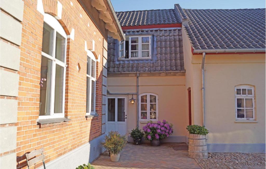 Nice Apartment In Middelfart With 1 Bedrooms And Wifi