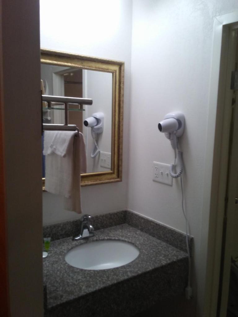 Ashburn Inn Of Manning photo 4