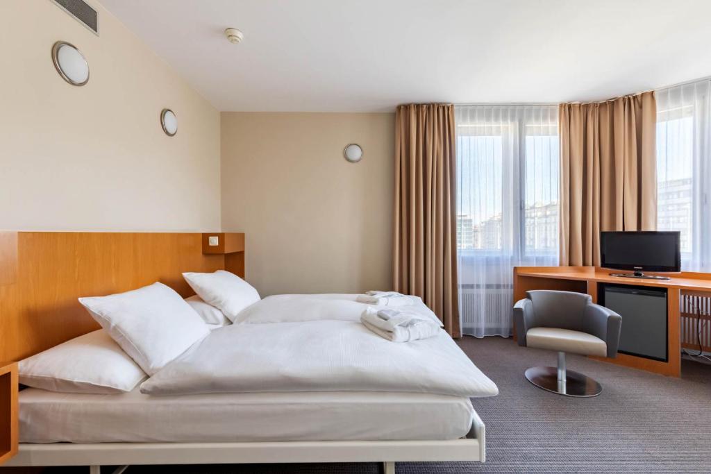 Двухместный (Двухместный номер с 2 отдельными кроватями), Hotel Cornavin Geneve