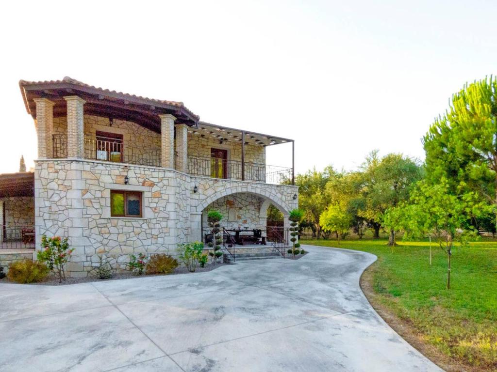 Rouveli Villa with private garden and barbeque photo 4
