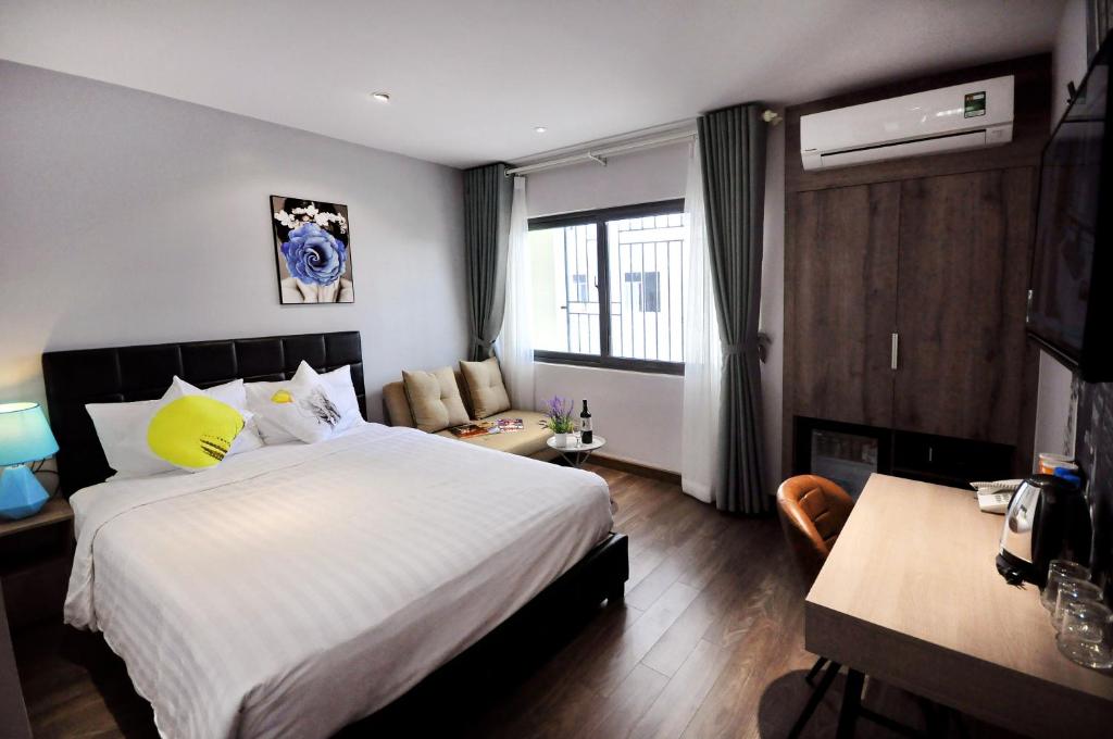 Двухместный (Большой двухместный номер с 1 кроватью), King Homestay Hotel with terrace