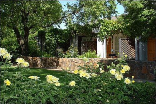 Petit Logis Inn image