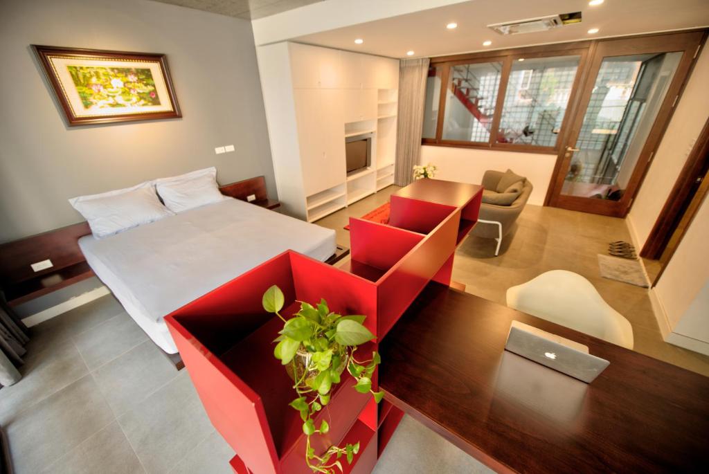 Lily Hometel Ba Dinh