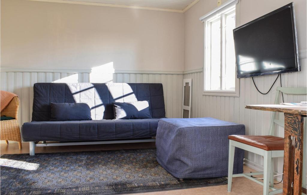 Nice Home In Mrbylnga With 2 Bedrooms photo 3