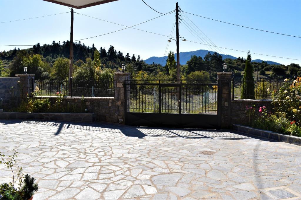 Mainades House photo 4