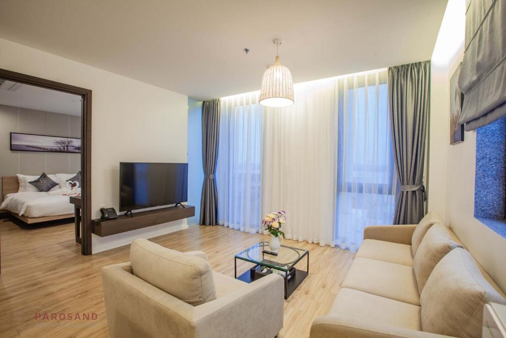 Parosand Hanoi Hotel