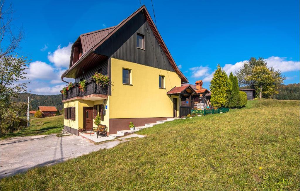 Nice Apartment In Prezid With 1 Bedrooms And Wifi