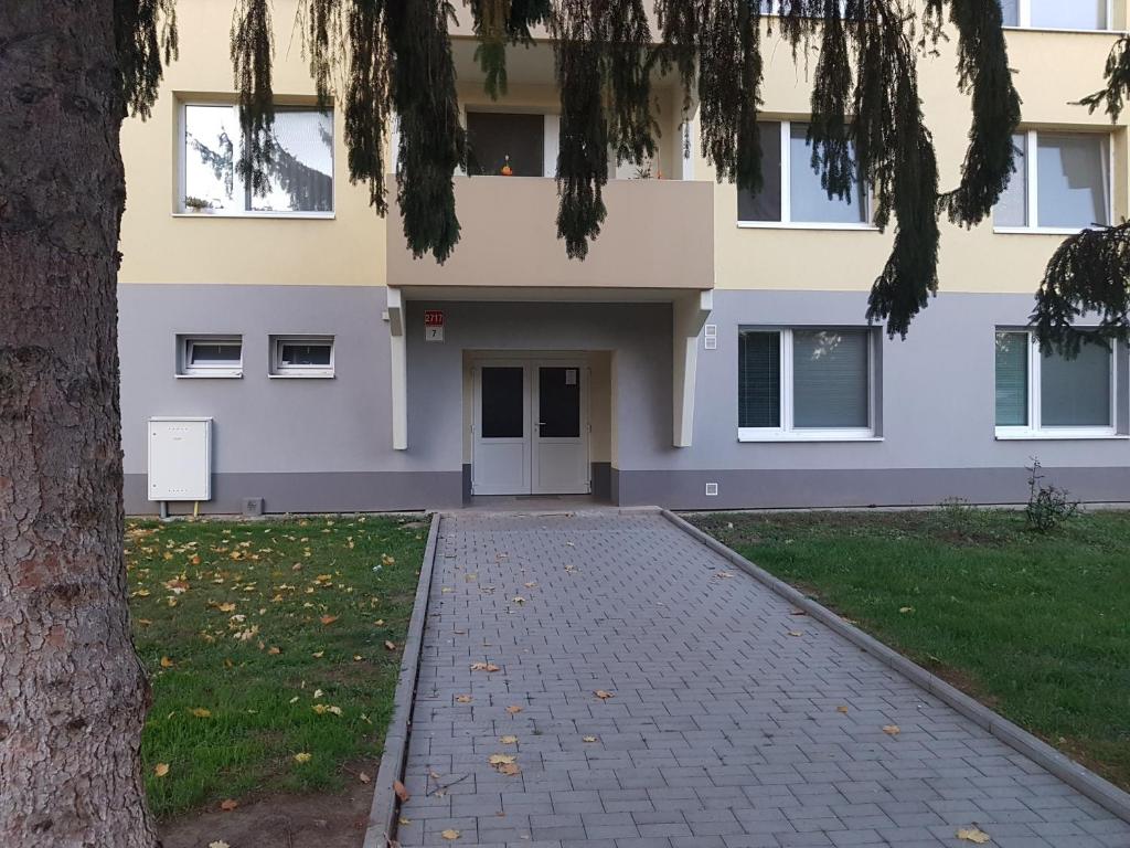 1+1 Znojmo photo 3