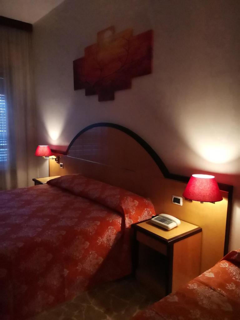 H&L Hotel photo 2