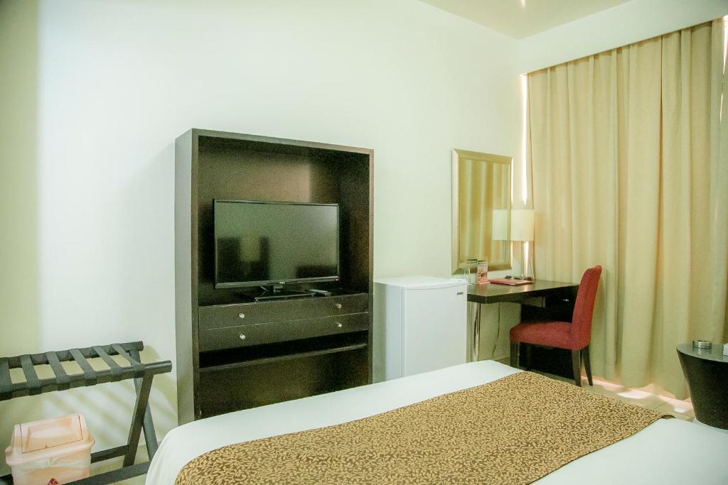 Одноместный (Стандартный одноместный номер), Отель Phoenicia Hotel