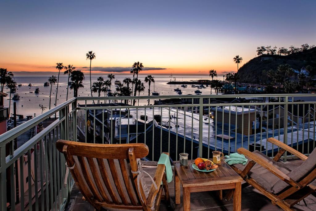 The Avalon Hotel in Catalina Island photo 2