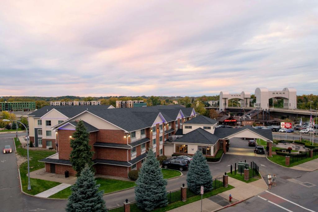 Best Western Plus Franklin Square Inn Troy/Albany image