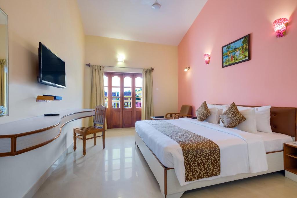 Двухместный (Superior Pool View Room - 10% Discount on Food & Soft Beverage), Spazio Leisure Resort