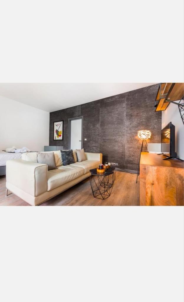 Luxe Neuilly s/ Seine photo 3