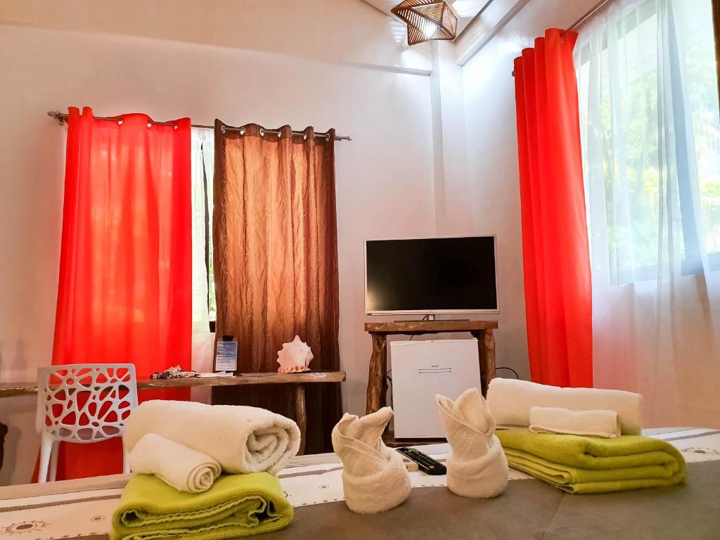 Двухместный (Улучшенный номер с видом на сад), Cocoloco Beach Resort