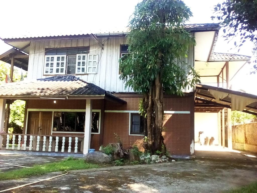 Grandma's Home Sangkhlaburi photo 1