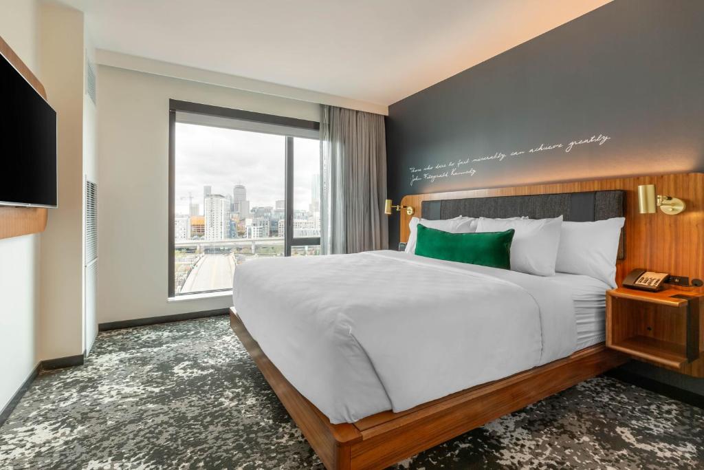 Cambria Hotels Boston Downtown - Seaport photo 3