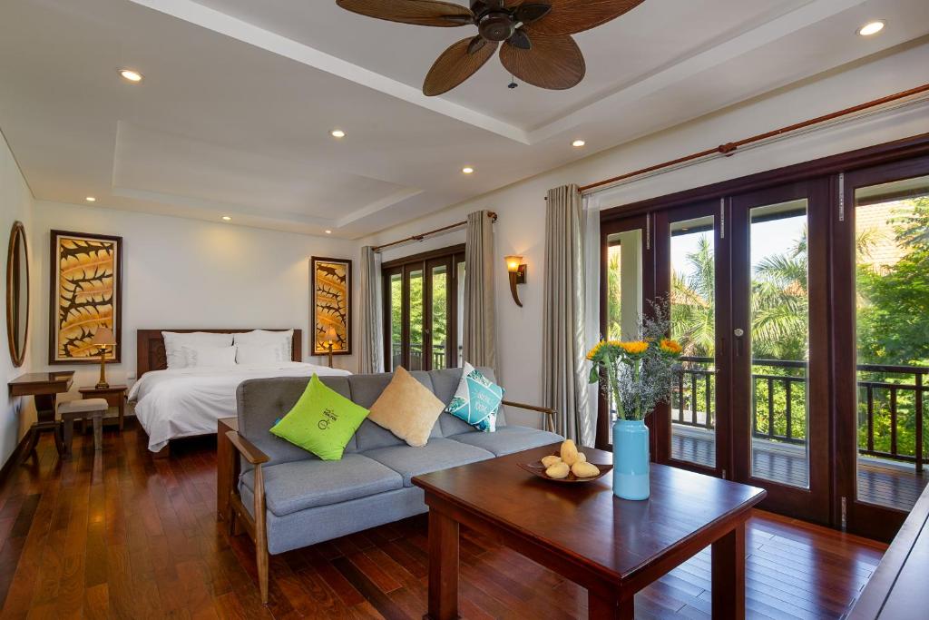 Resort Villa Furama Beach 3 bedroom Da Nang
