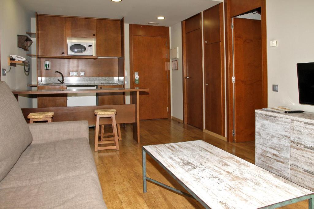 Aparthotel La Vall Blanca photo 3