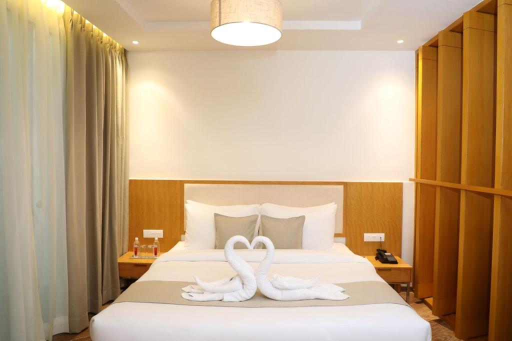 The Fern Residency, Morbi photo 2