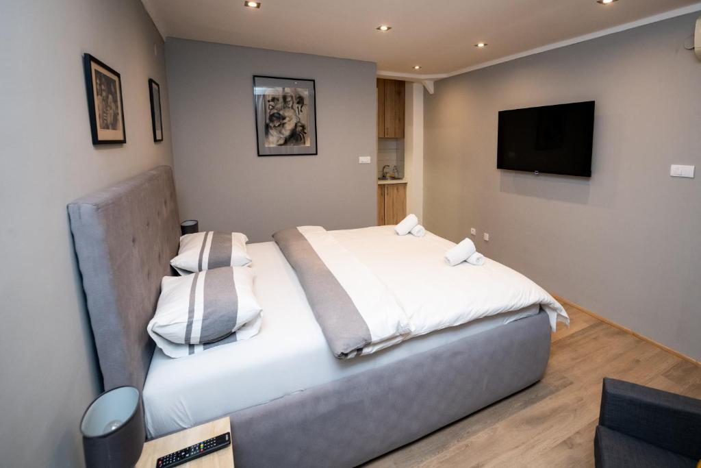 Marshal apartment photo 4