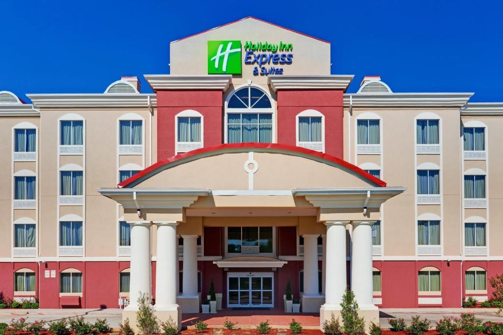 Holiday Inn Express Hotel & Suites BYRAM, an IHG Hotel image