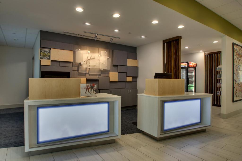 Holiday Inn Express Lexington East - Winchester, an IHG Hotel image