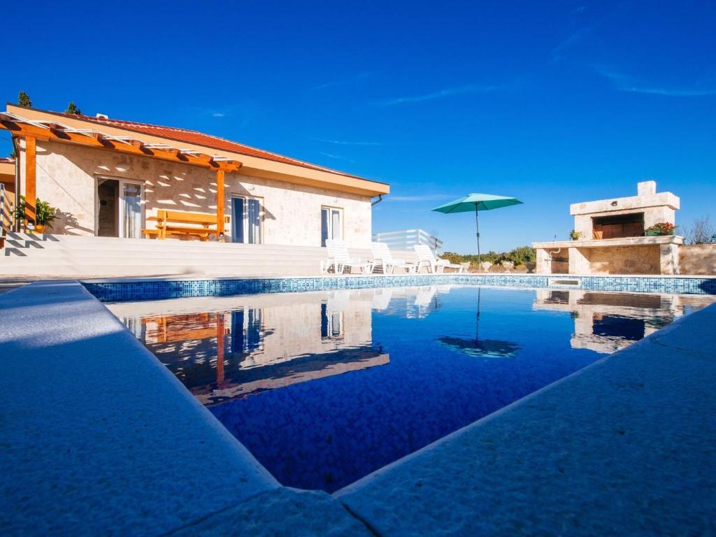 Charming holiday home in Privlaka with private pool photo 2