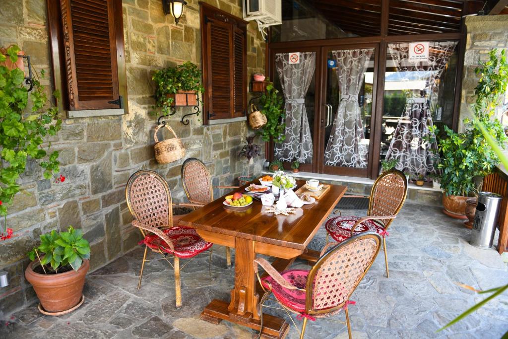 Hotel Kaceli photo 2