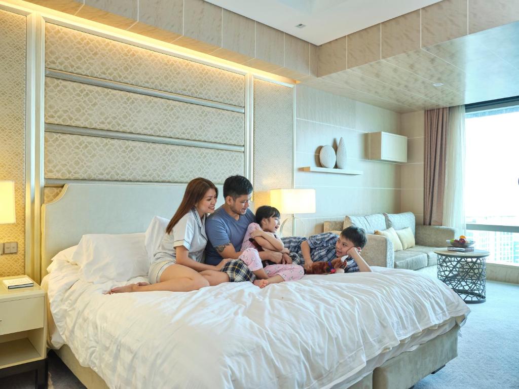 Двухместный (Номер Делюкс с кроватью размера «king-size»), Shangri-La at the Fort, Manila
